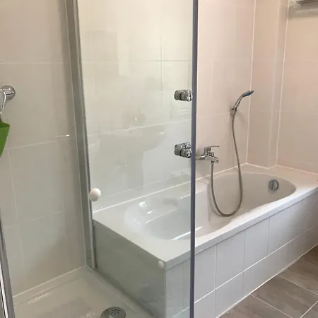 Apartment Abelia Groef *
